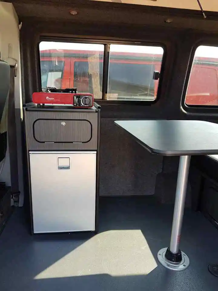 Fridge pod for T5 .jpg